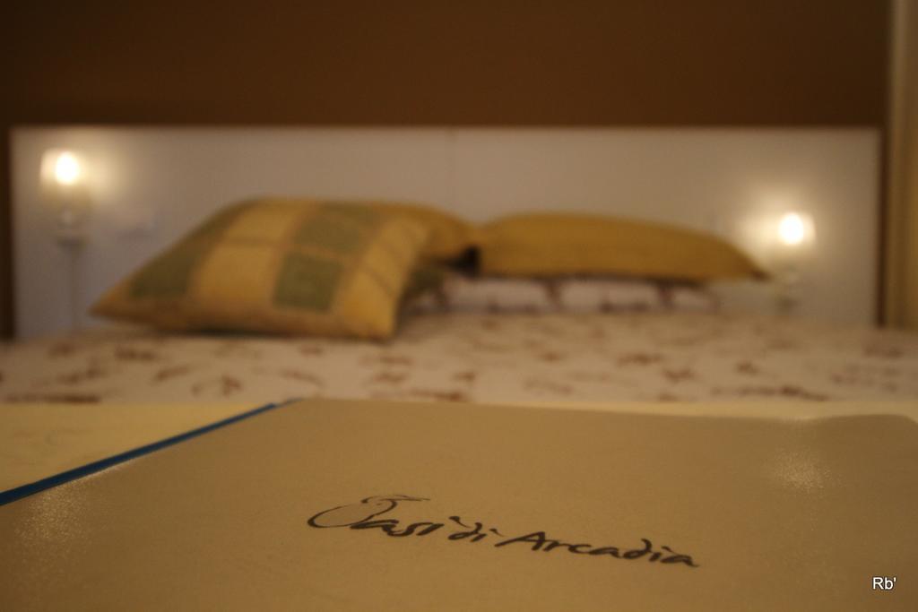 ホテル Oasi Di Arcadia Santa Giulia エクステリア 写真